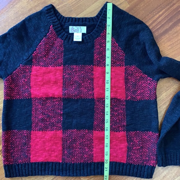 Sweater - Picture 4 of 5